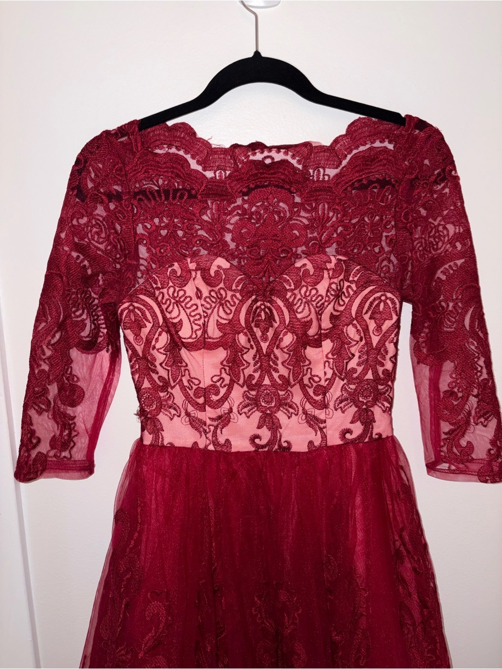 Chi Chi London Burgundy Lace Party Dress - 2 - Picture 5 of 8